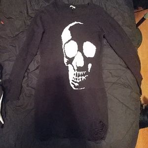 Skull sweater